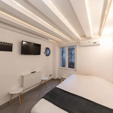 Beautiful Studio 14 M For 2 With Wi-fi Downtown Cannes