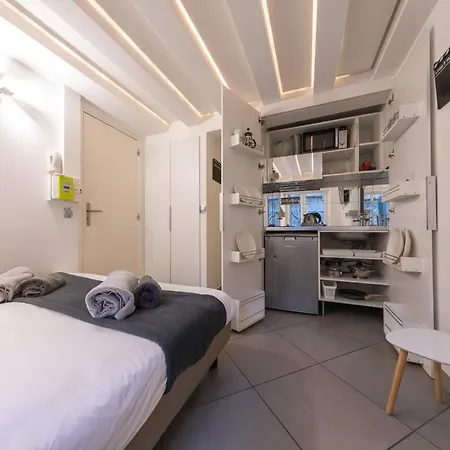 Beautiful Studio 14 M For 2 With Wi-fi Downtown Apartment Cannes